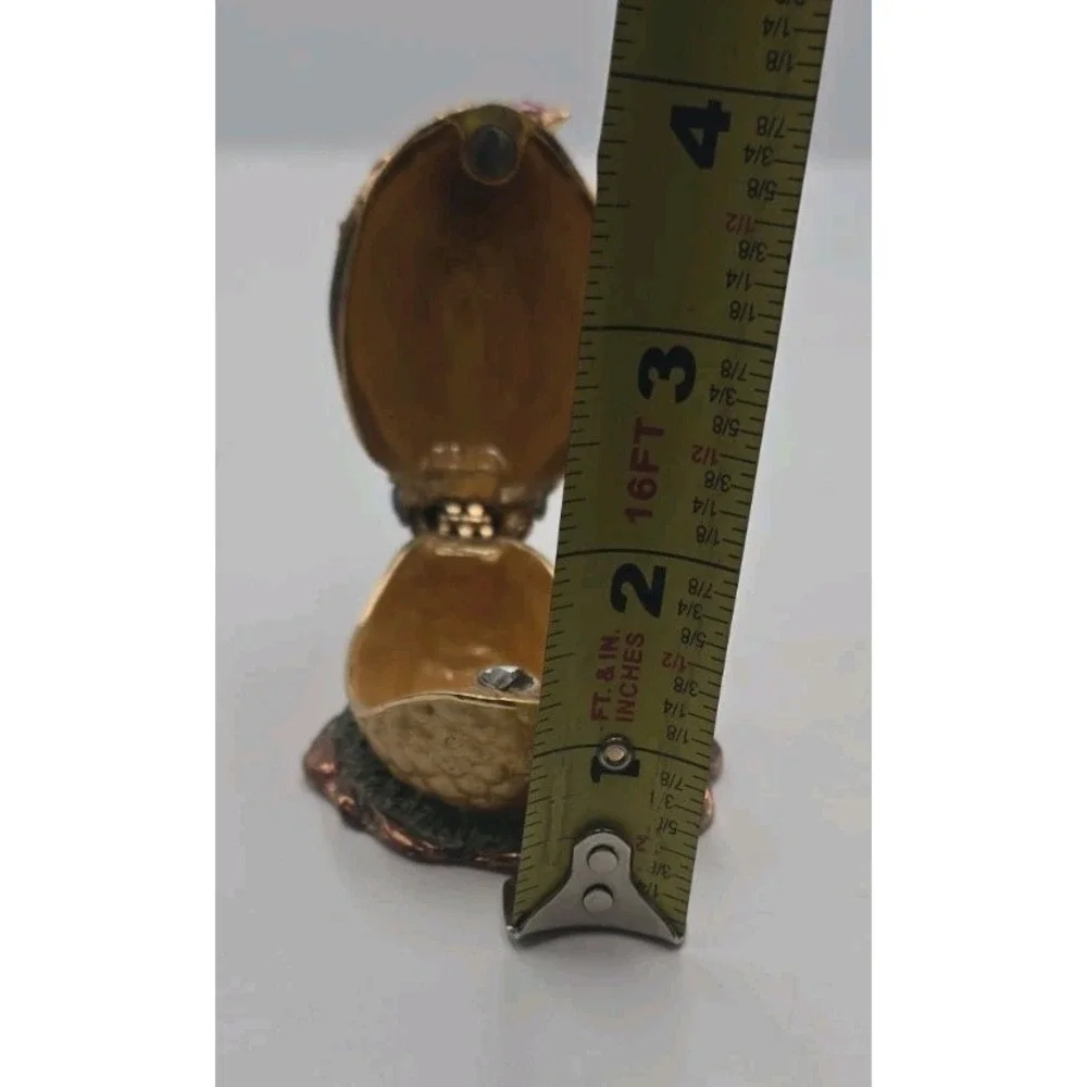 Leonardo Collection Secret Delights Mother Hen With Chicks Trinket box
